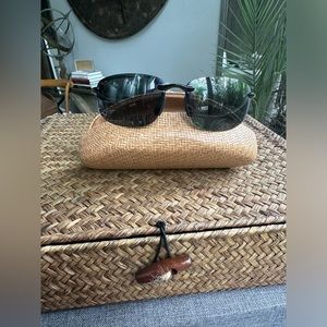 New Maui Jim Unisex Ho'okipa Rimless Polarized Sunglasses SKU: 407-02